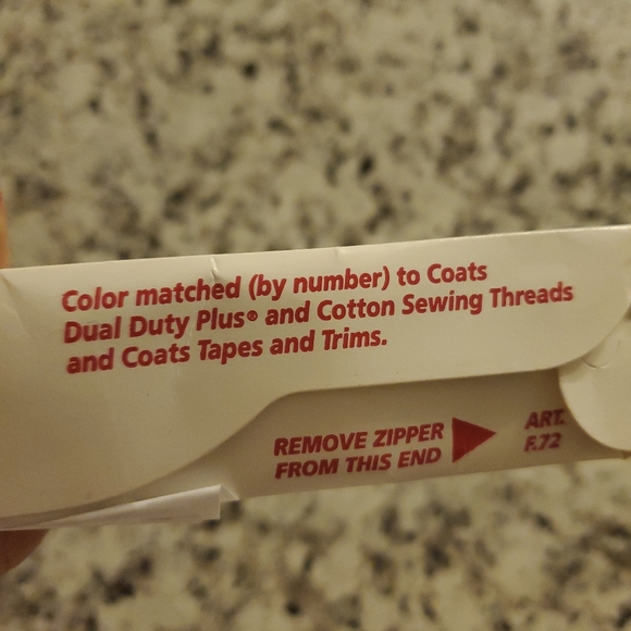 Zipper - Picture 9 of 9